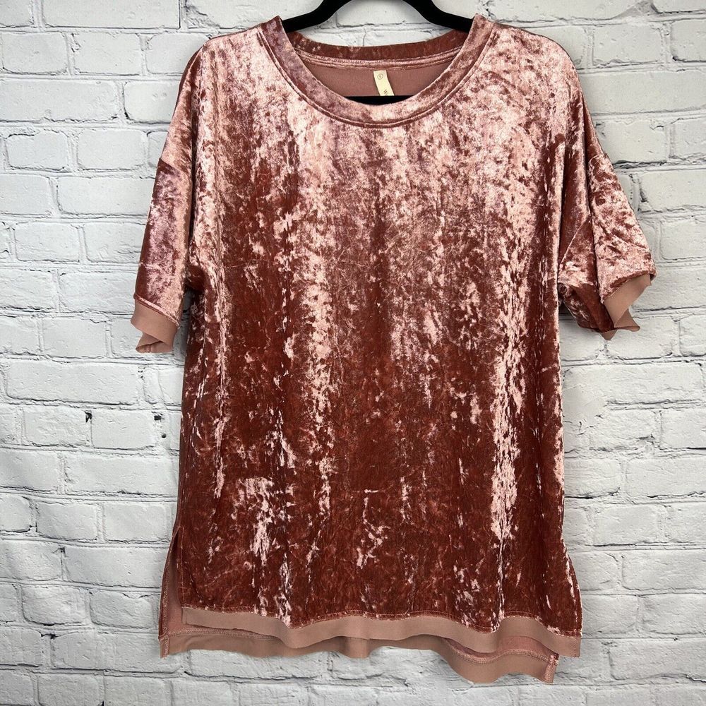 Wishlist Women Top Pink Crushed Velvet Short Sleeve Sz Small Cozy Soft Oversized